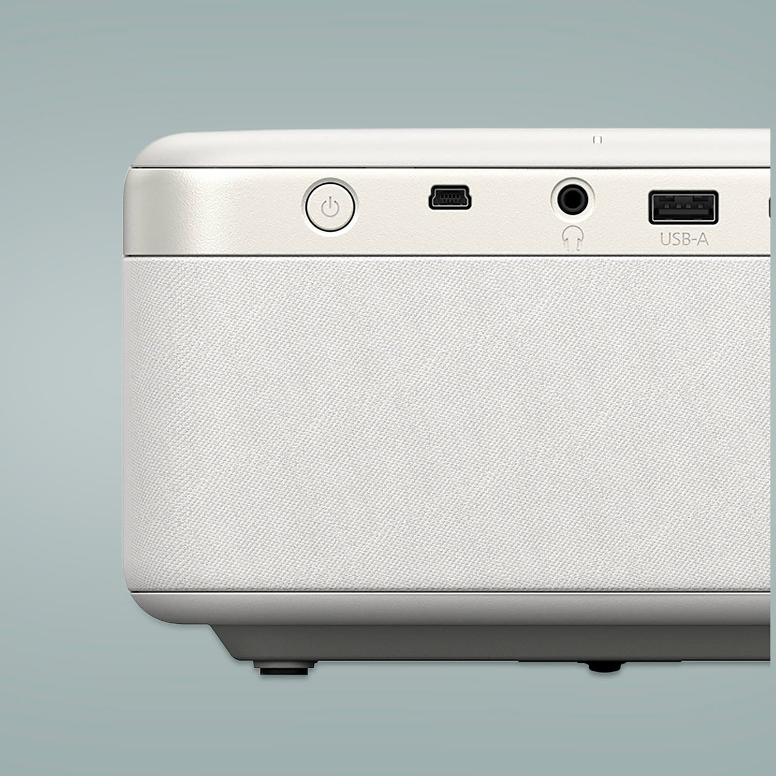 Проектор Epson EF-21W — панель разъёмов