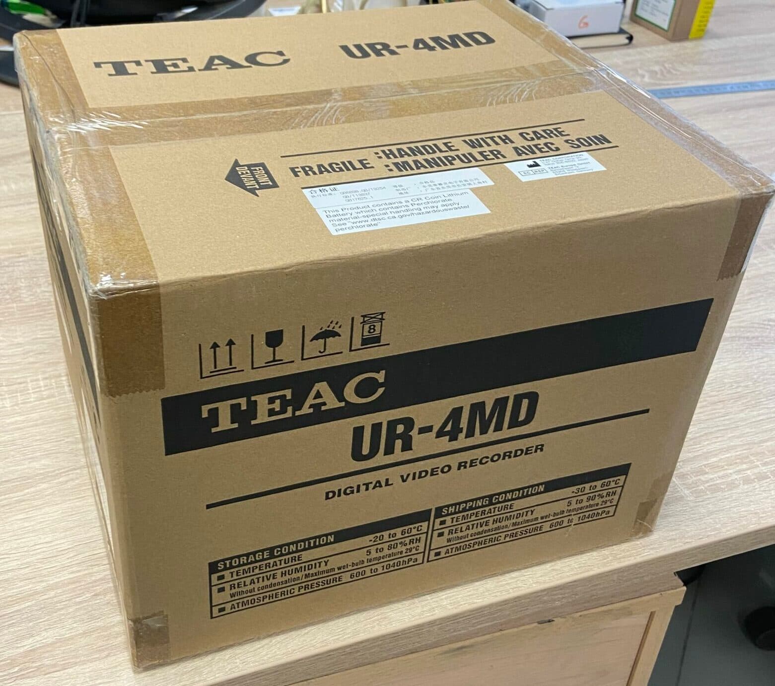 UR-4MD-Медицинский-рекордер-TEAC-1-scaled-e1744208102157.jpg